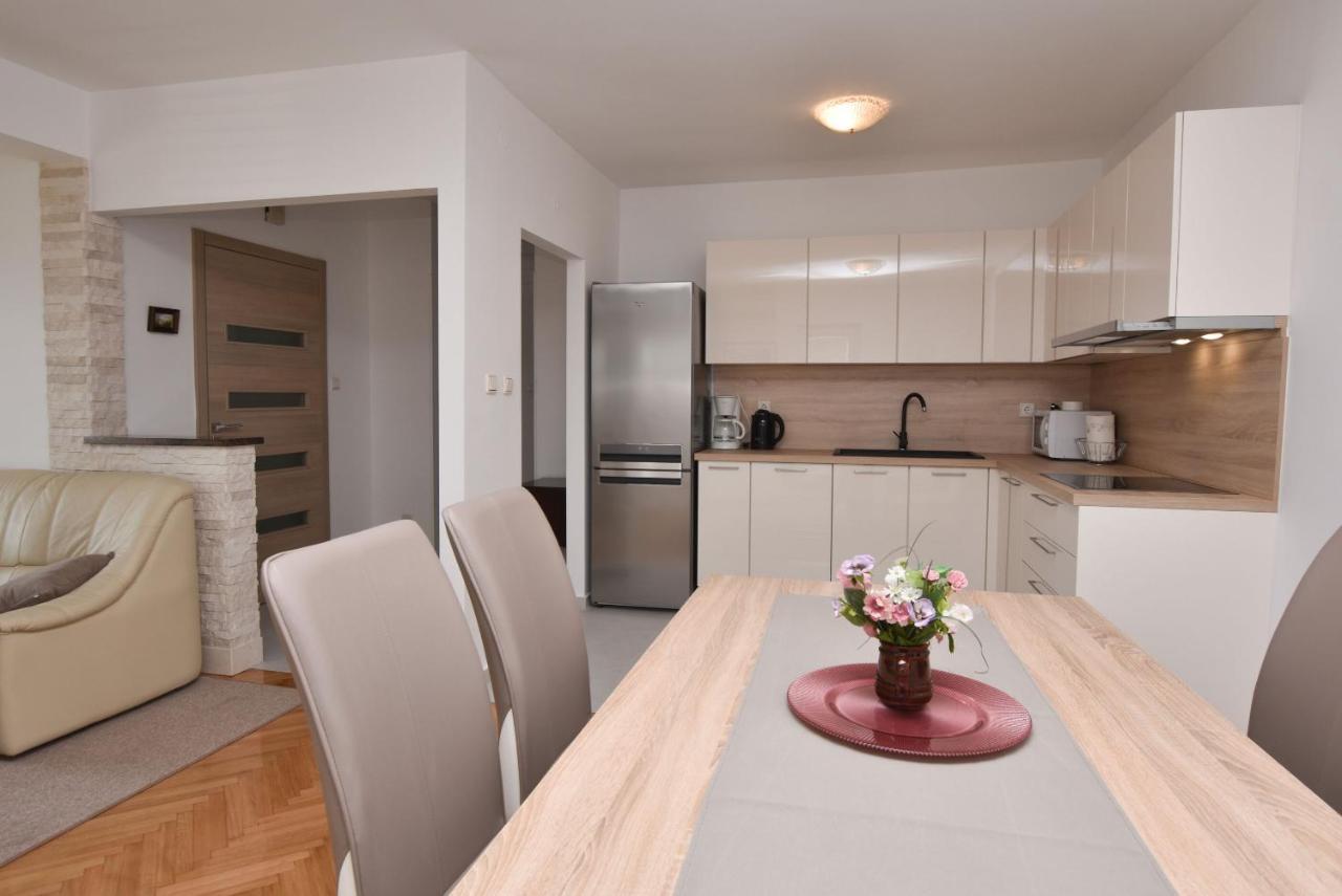 Apartments Danica Primošten Eksteriør bilde