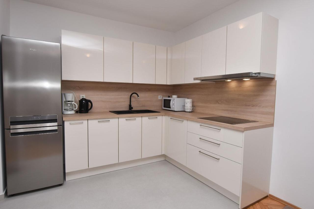 Apartments Danica Primošten Eksteriør bilde