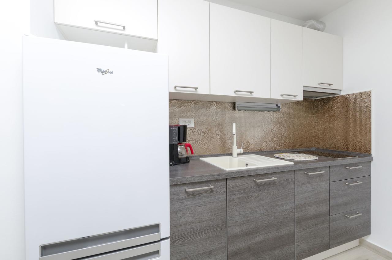Apartments Danica Primošten Eksteriør bilde