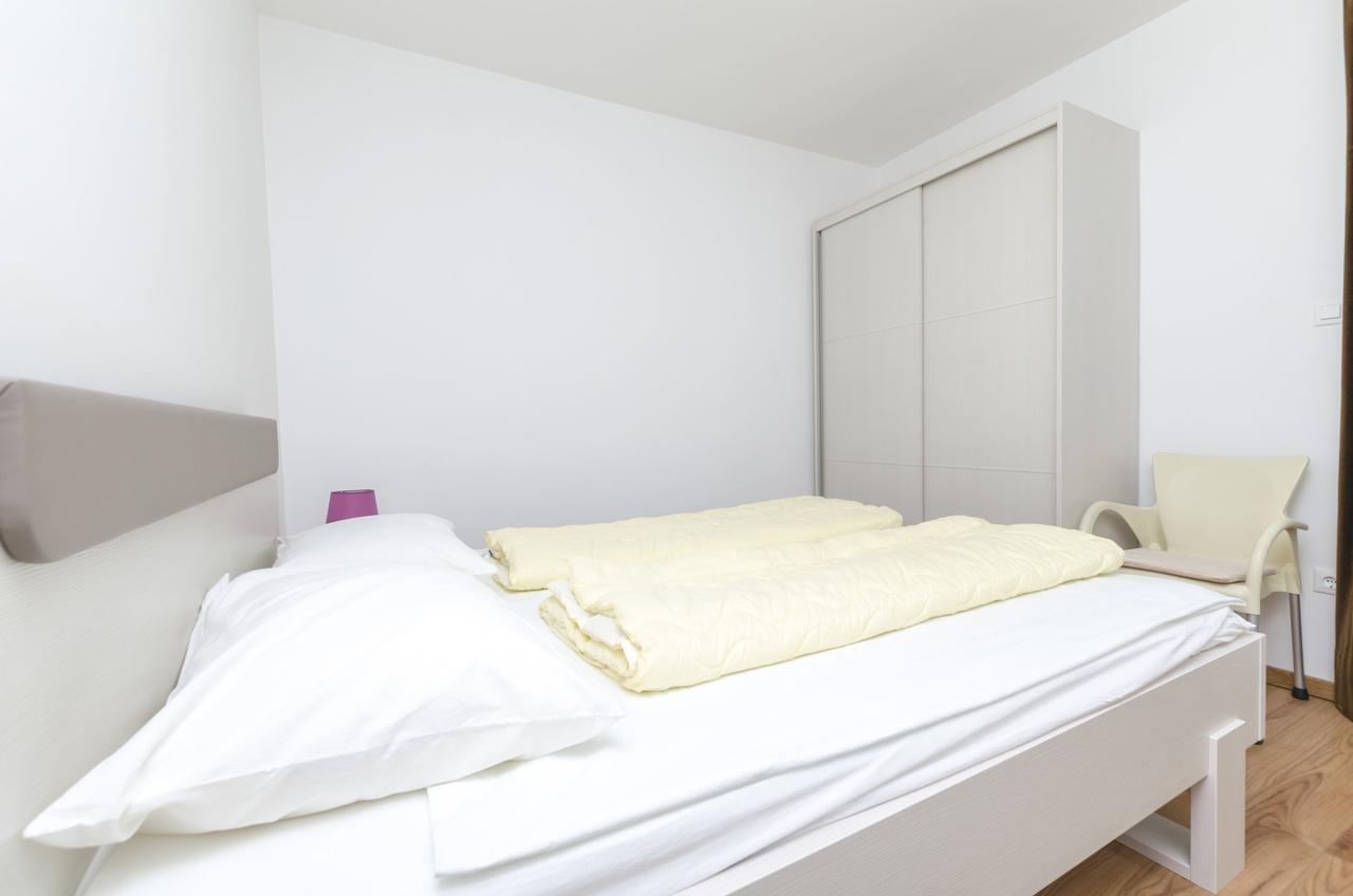 Apartments Danica Primošten Eksteriør bilde