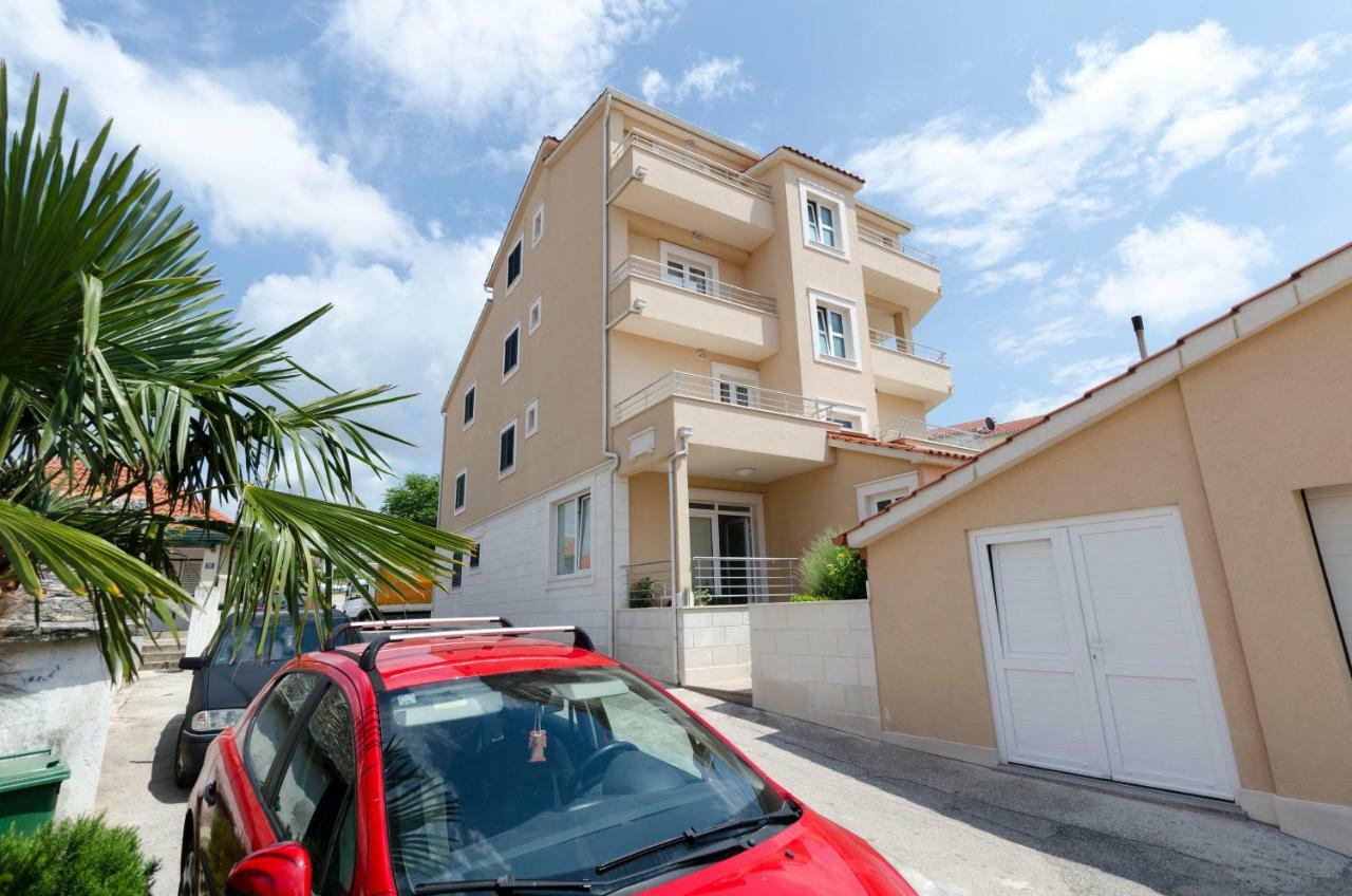 Apartments Danica Primošten Eksteriør bilde